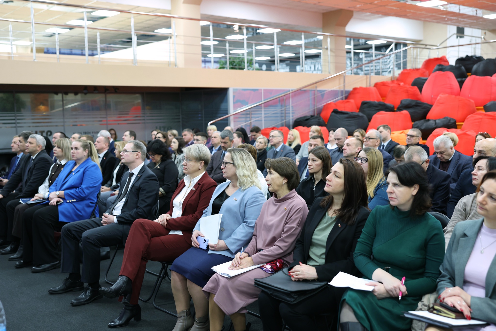 2Q7A0799 х 2048.JPG