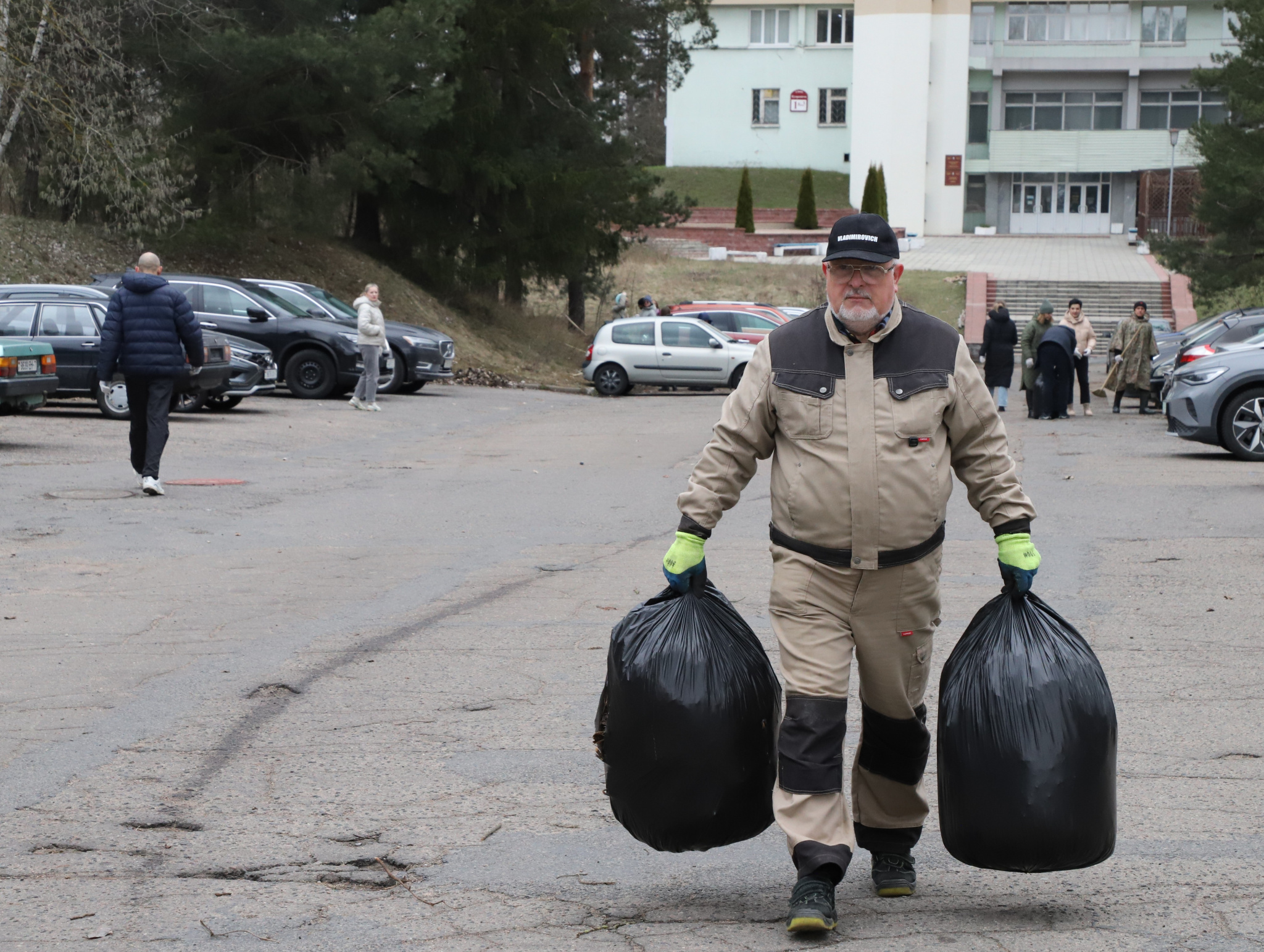 Субботник 2025 3.JPG